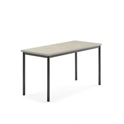 Stůl s obdelníkovou deskou a vynikajícími akustickými vlastnostmi. Deska z ekologického linolea dobře tlumí zvuk a je posazena na elegantní podnož z ocelových trubek opatřených ochranným práškovým lakem. Produkt byl úspěšně testován a certifikován podle normy EN 1729.Ve školních zařízeních je častým jevem nadměrný hluk