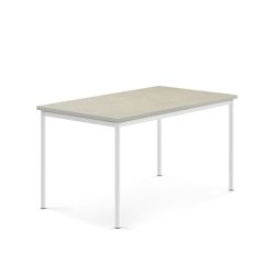 Stůl s obdelníkovou deskou a vynikajícími akustickými vlastnostmi. Deska z ekologického linolea dobře tlumí zvuk a je posazena na elegantní podnož z ocelových trubek opatřených ochranným práškovým lakem. Produkt byl úspěšně testován a certifikován podle normy EN 1729.Ve školních zařízeních je častým jevem nadměrný hluk