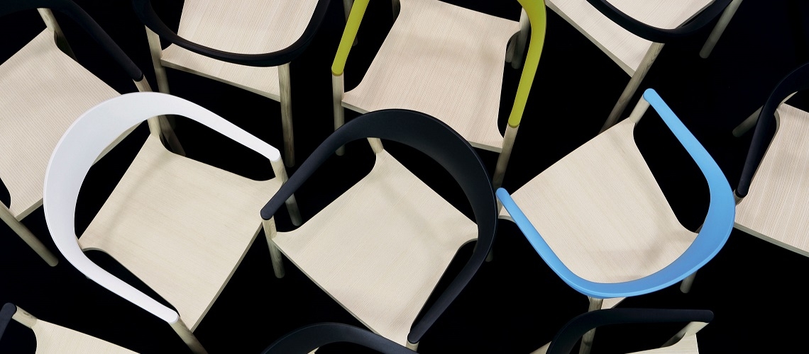 PLANK židle Monza Armchair Black