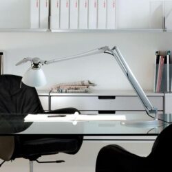Luceplan designové stolní lampy Fortebraccio D33 N.100