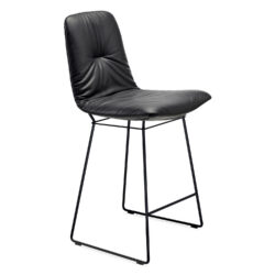 Freifrau Manufaktur designové barové židle Leya Barstool Low (výška sedáku 65 cm)