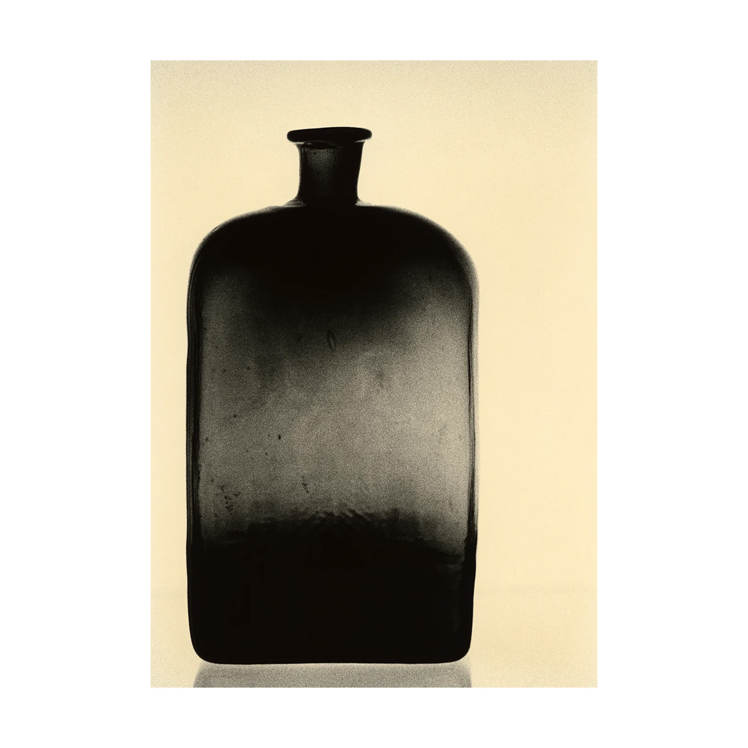 Paper Collective designové moderní obrazy The Bottle (70 x 100 cm)