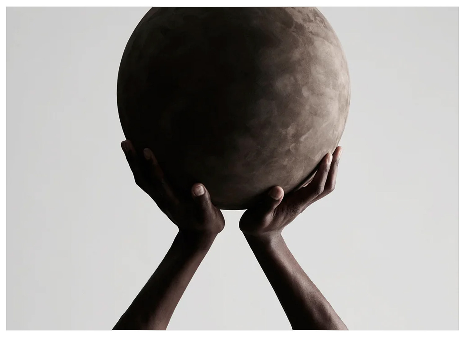 Paper Collective designové moderní obrazy Close Contact 05 (168 x 120 cm)