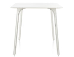 Magis jídelní stoly Table First Square (80 x 75 x 80 cm)